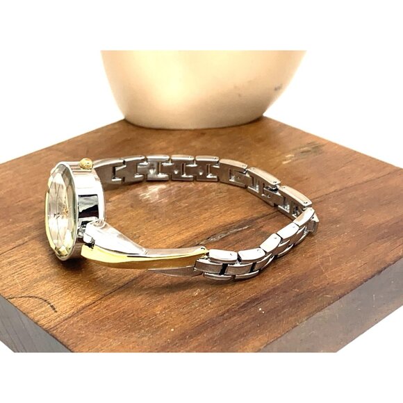 Timex Women's Watch TW2U69700 Quartz Silver Dial Two Tone Stainless Steel 26mm - Picture 8 of 13